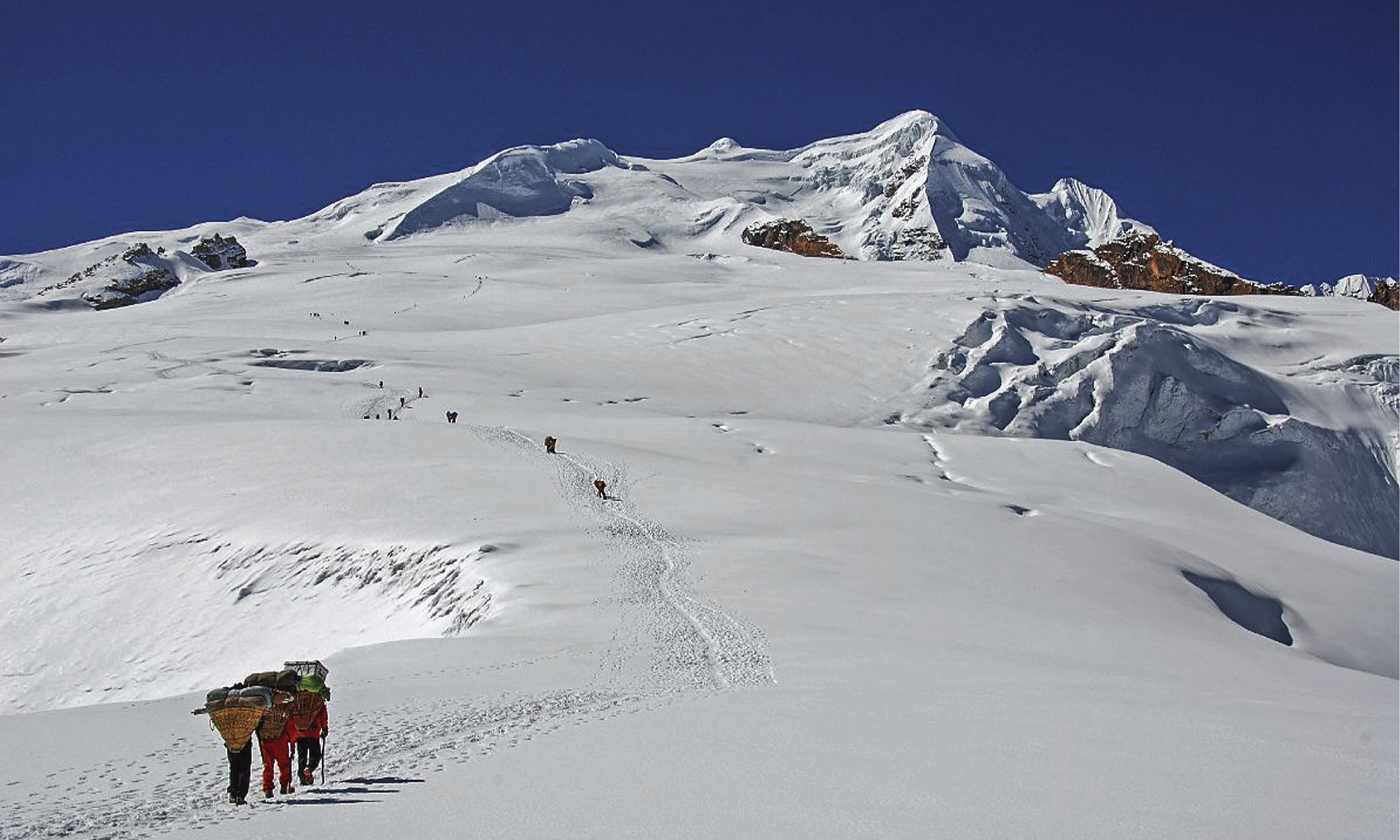 MERA PEAK EXPEDITION (6476M)