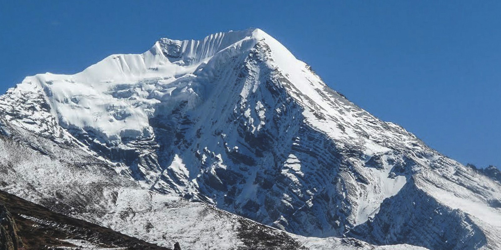 PISANG PEAK EXPEDITION (6091M)