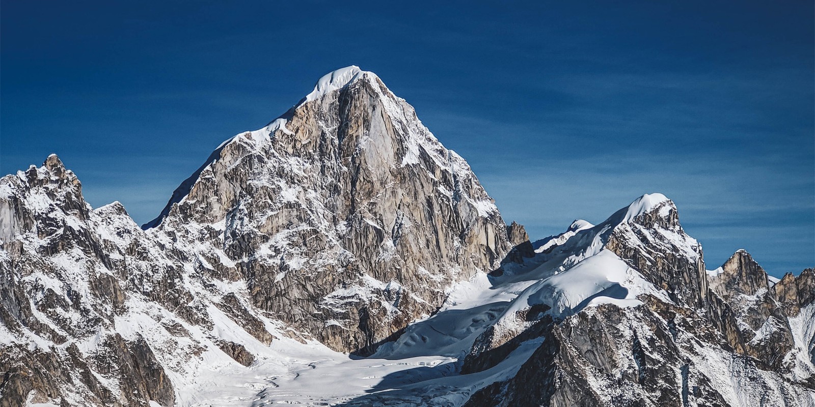 LARKE PEAK EXPEDITION (6249M)