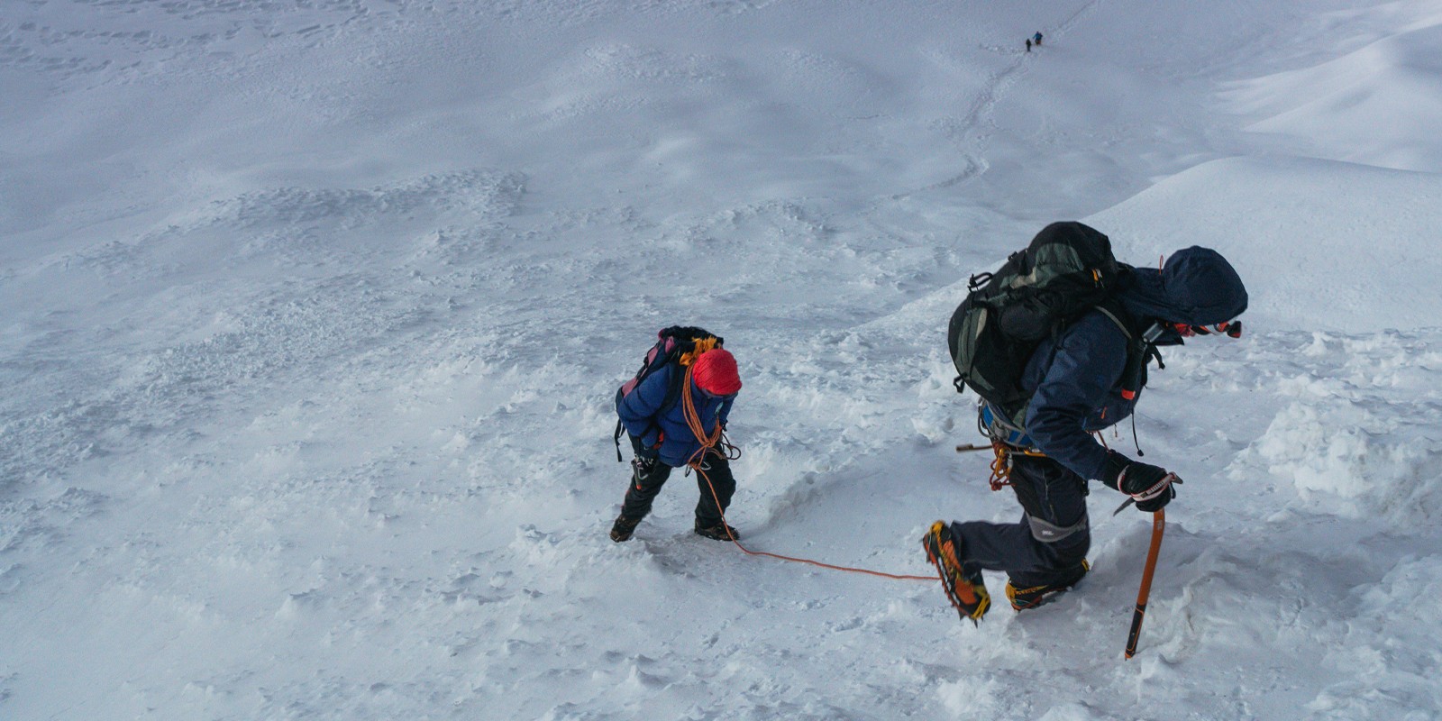 2 PEAKS - [LOBUCHE + ISLAND] PEAK CLIMBING + EBC TREK