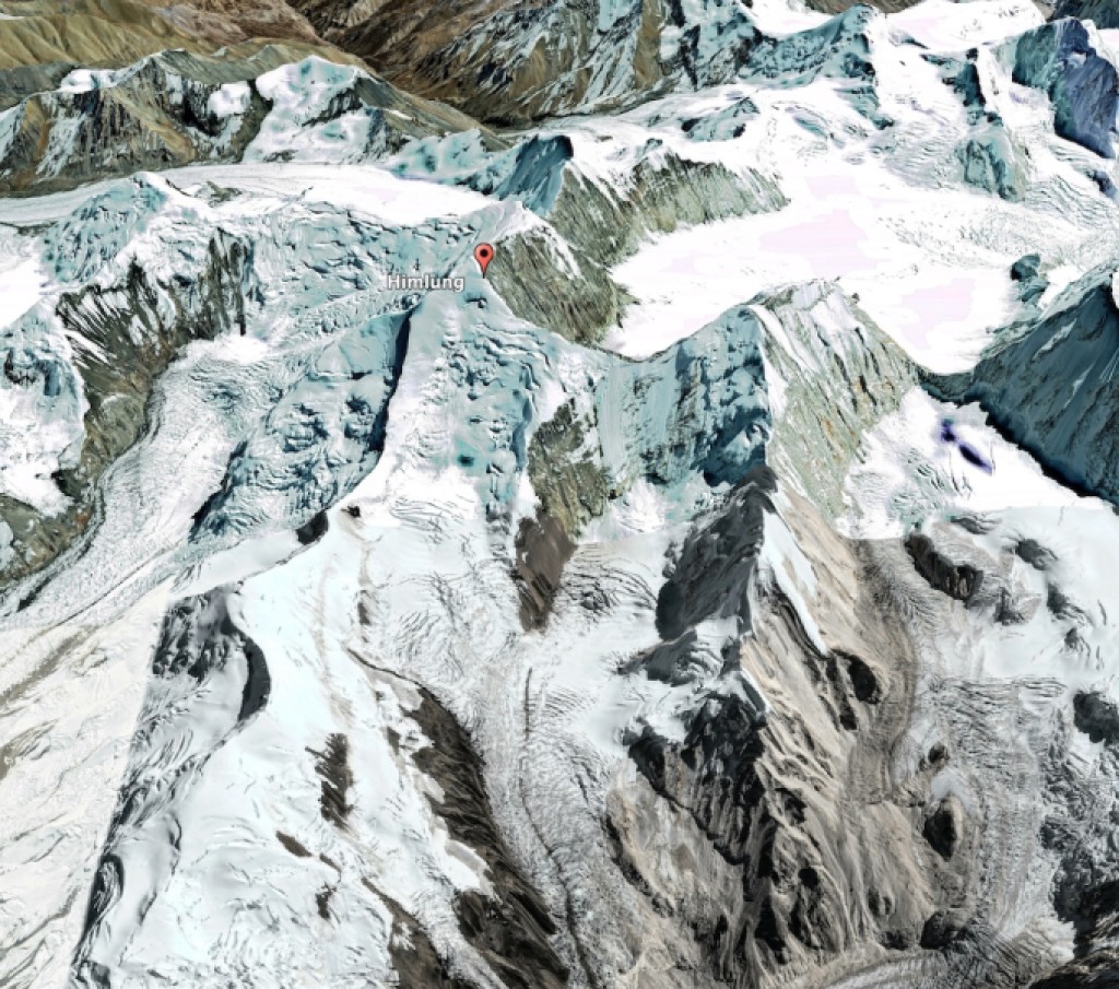 Eight climbers scale Himlung Himal with SST